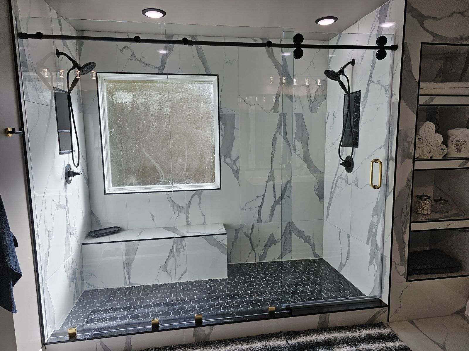 This project has two different hardware colors- satin brass and matte black.